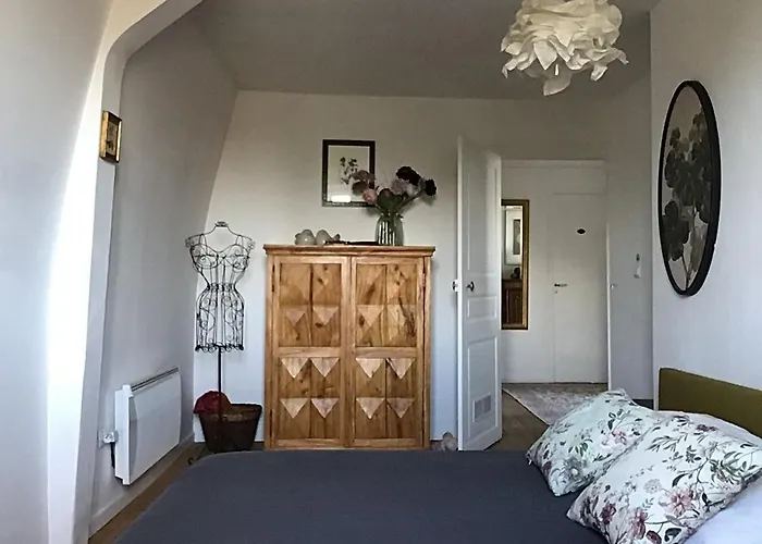 Une Maison A La Campagne